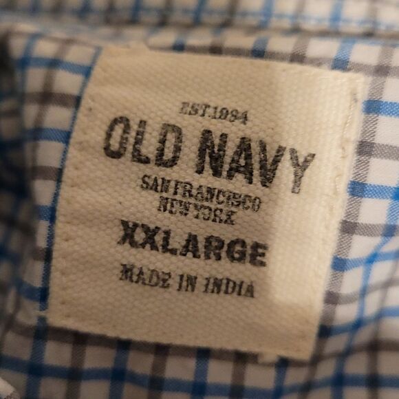 Old Navy men's button up shirt - Picture 4 of 7